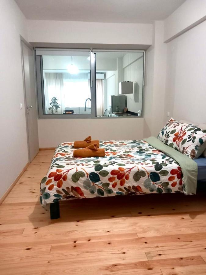 Specious Flat In Thessalonikiアパートホテル エクステリア 写真