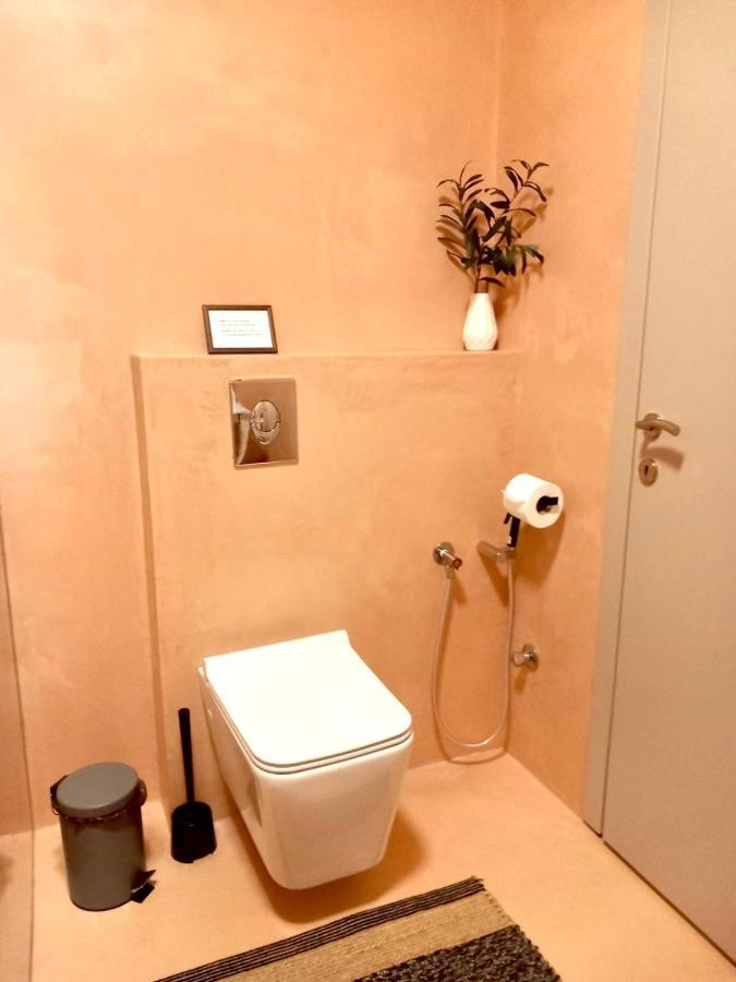 Specious Flat In Thessalonikiアパートホテル エクステリア 写真